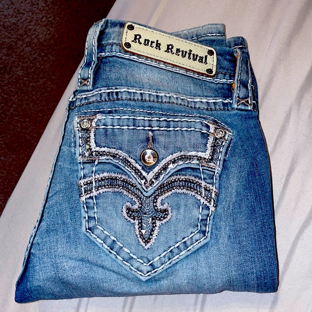 Rock revival capris